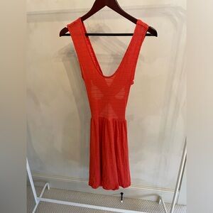 Sessun dress size small